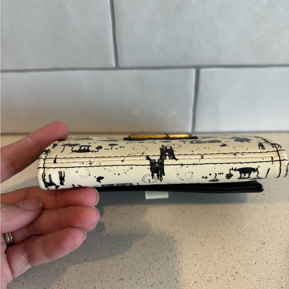 Official Loungefly Disney Princess Silhouette Mini Flap Wallet New Missing Bow - Picture 2 of 10